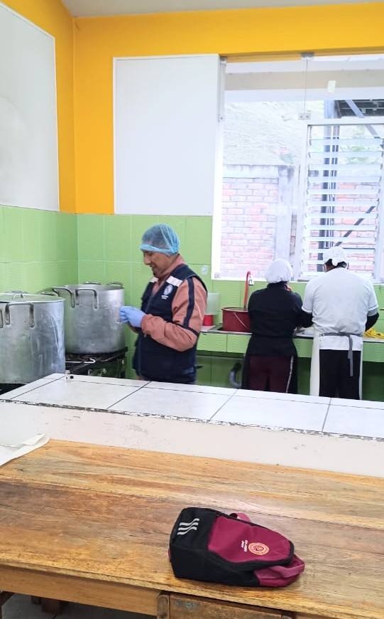 HOSPITAL DE PAMPAS Y RED DE SALUD TAYACAJA REFUERZAN CONTROL SANITARIO EN INSTITUCIONES EDUCATIVAS